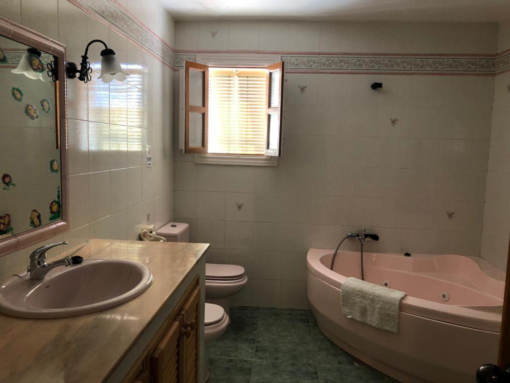 הוילה מאלגה Casa Rural El Alamo מראה חיצוני תמונה